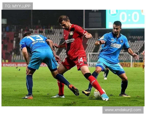 多特蒙德进攻节奏极快,但缺乏层次变化是否制约其攻坚能力? 多特蒙德进攻节奏极快,但缺乏层次变化是否制约其攻坚能力?